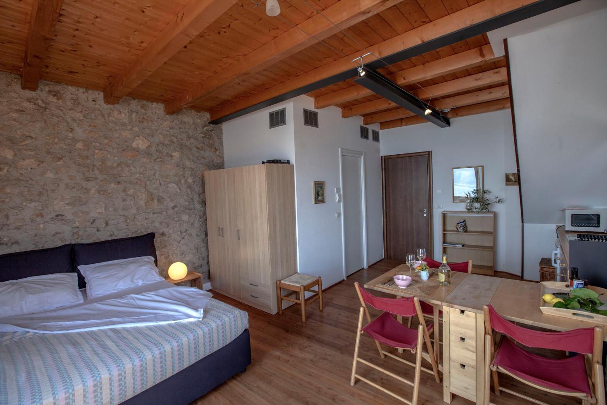 Pra De La Fam B&B Tignale Rom bilde